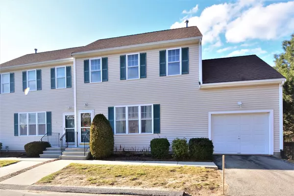 4 Jenna Ln #4, Pembroke, MA 02359