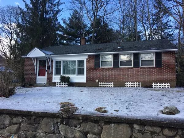 4 Longedge Rd, Clinton, MA 01510