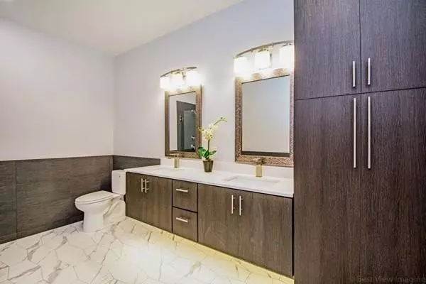 Quincy, MA 02169,2 Cliveden Street #404E