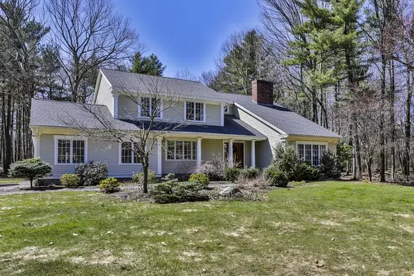 3 Blanchard Rd, Harvard, MA 01451