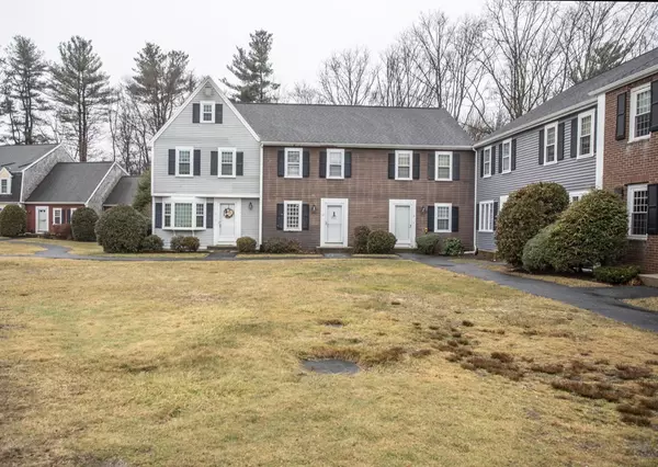 Easton, MA 02375,585 Turnpike St #12