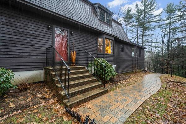 Sturbridge, MA 01566,51 Mcgilpin Rd