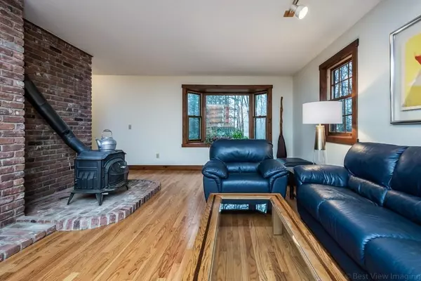 Sturbridge, MA 01566,51 Mcgilpin Rd