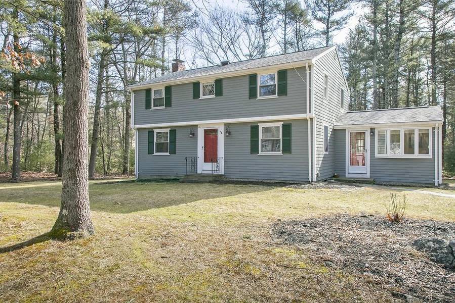 47 Wellington Ln, Duxbury, MA 02332