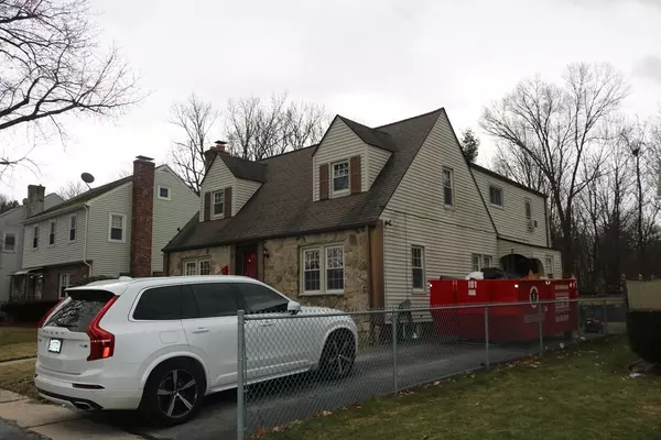 Worcester, MA 01602,28 Walworth St