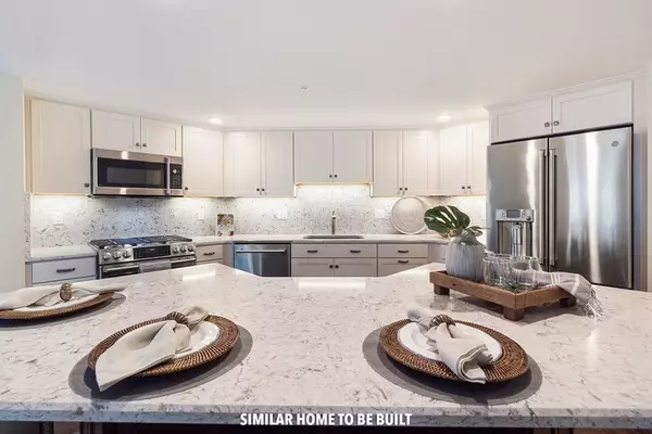 Portsmouth, NH 03801,2075 Lafayette Road #B13