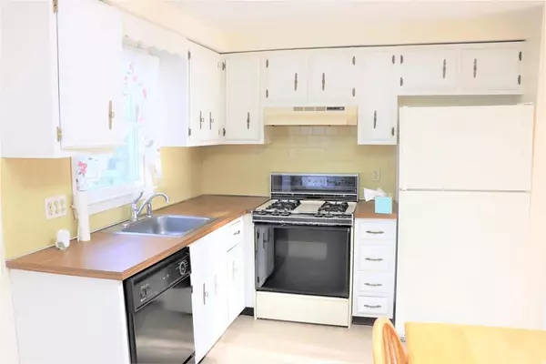 Northborough, MA 01532,9 Captain Eager Dr