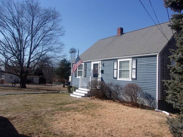 Weymouth, MA 02188,8 Chandler St