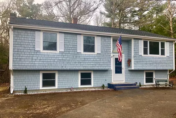 57 Stage Coach Rd, Barnstable, MA 02632