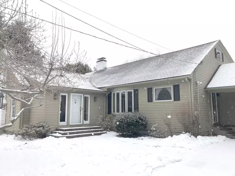 98 Highland, Lunenburg, MA 01462