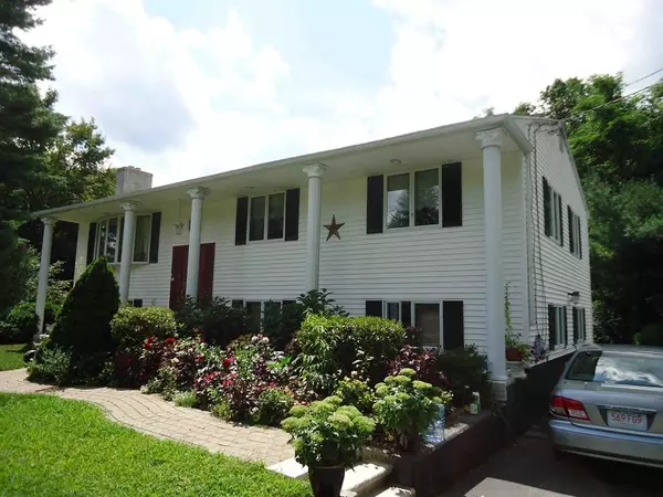 321 Warner Blvd, Taunton, MA 02780