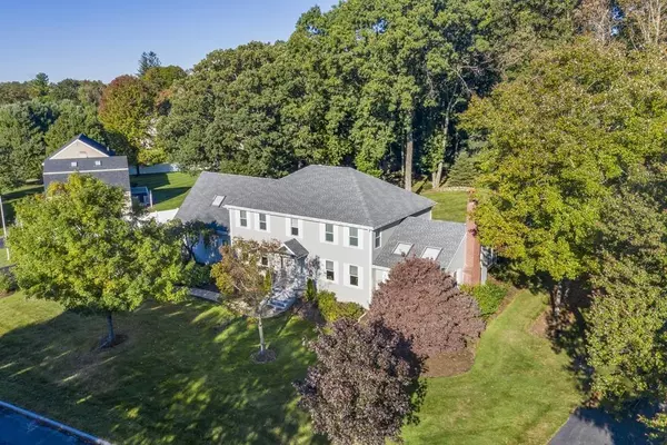 15 Hickory Drive, Medfield, MA 02052