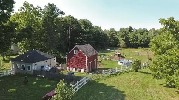 Palmer, MA 01080,2018 Oak Street