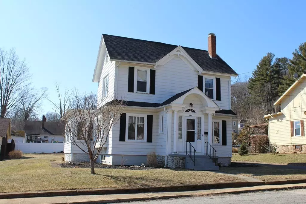 Southbridge, MA 01550,139 Hartwell St