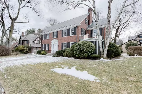 17 Rittenhouse Road, Worcester, MA 01602