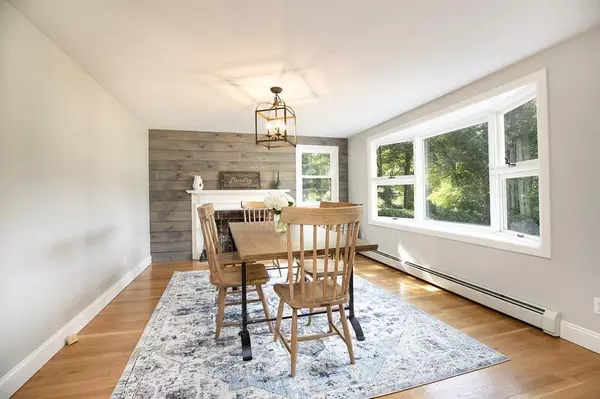 Cohasset, MA 02025,19 Locust Road