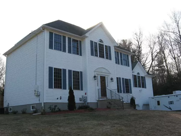Charlton, MA 01507,34 Brackett Hill Road
