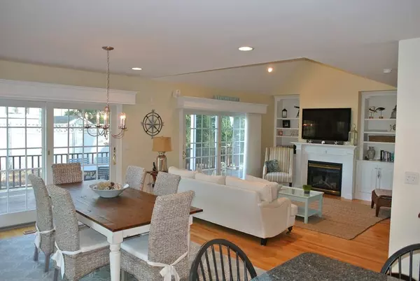 Mashpee, MA 02649,11 Sand Dollar Lane