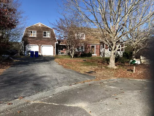 25 Long Boat Rd, Bourne, MA 02532