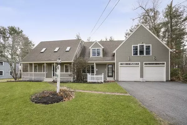 46 Chandler St, Duxbury, MA 02332