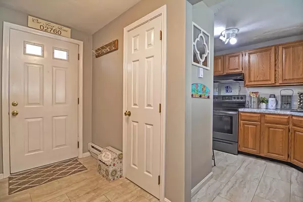 North Attleboro, MA 02760,335 East Washington Street #21