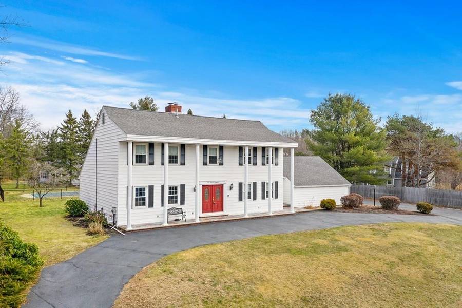 118 Meadowview Road, North Andover, MA 01845