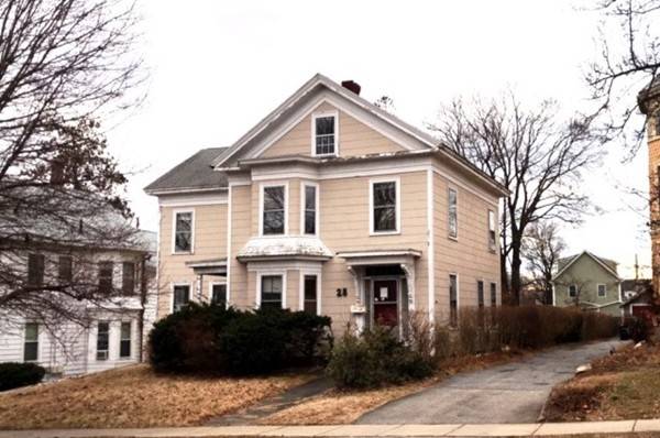 28 Pleasant St, Marlborough, MA 01752