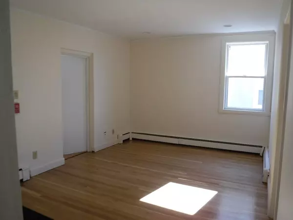 Newton, MA 02464,1024-1028 Chestnut Street