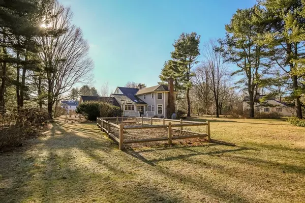 Concord, MA 01742,40 Hildreth Lane