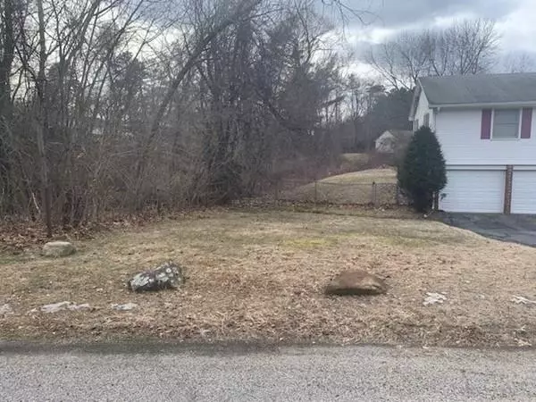 Springfield, MA 01119,95 Timothy Cir