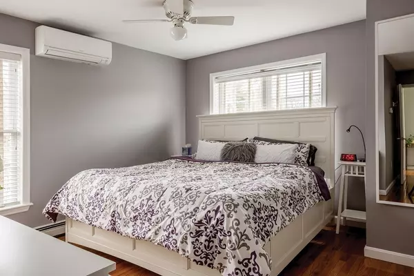 Needham, MA 02492,48 Howland St #48