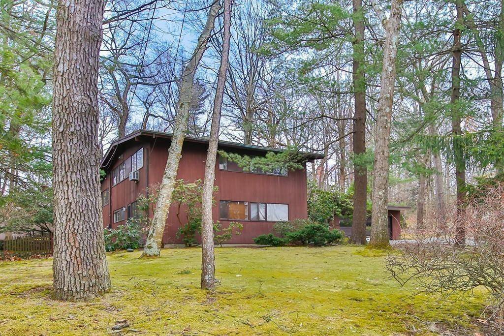Newton, MA 02465,176 Highland Ave