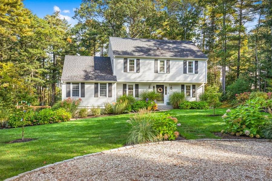 118 Brick Hill Lane, Duxbury, MA 02332