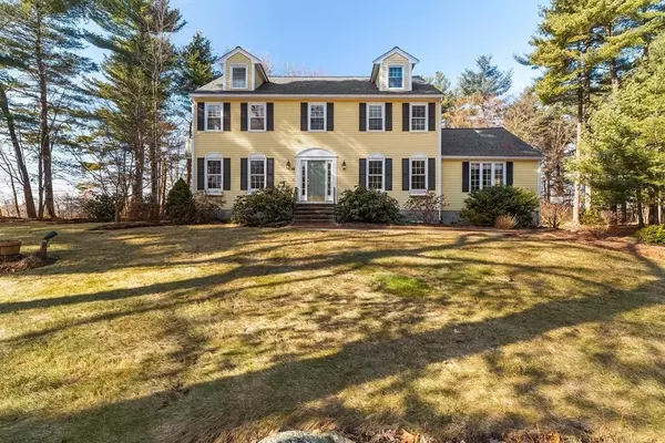 18 Field Road, Medway, MA 02053