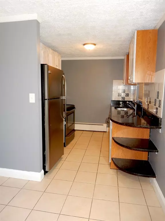 Framingham, MA 01702,139 Bishop Dr #139