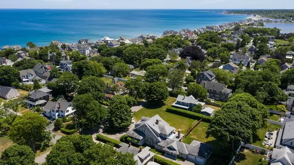 37 Ocean Ave, Scituate, MA 02066