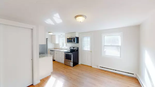Auburn, MA 01501,32 Boyce St #C