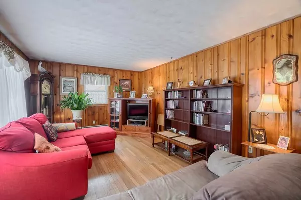 Newton, NH 03858,48 Highland St.