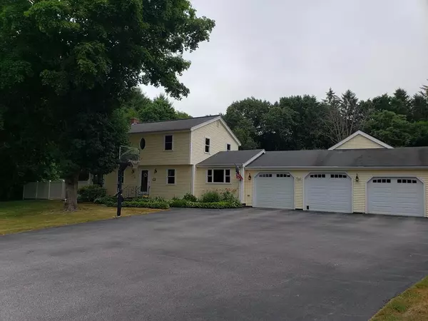 Andover, MA 01810,38 Wild Rose Dr