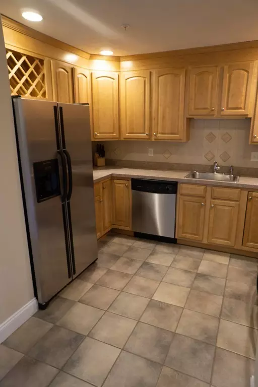 Rutland, MA 01543,32 Pommogussett Rd #4