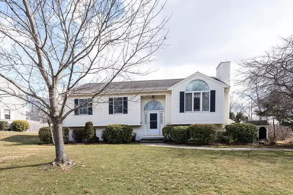 240 Landry Ave, North Attleboro, MA 02760