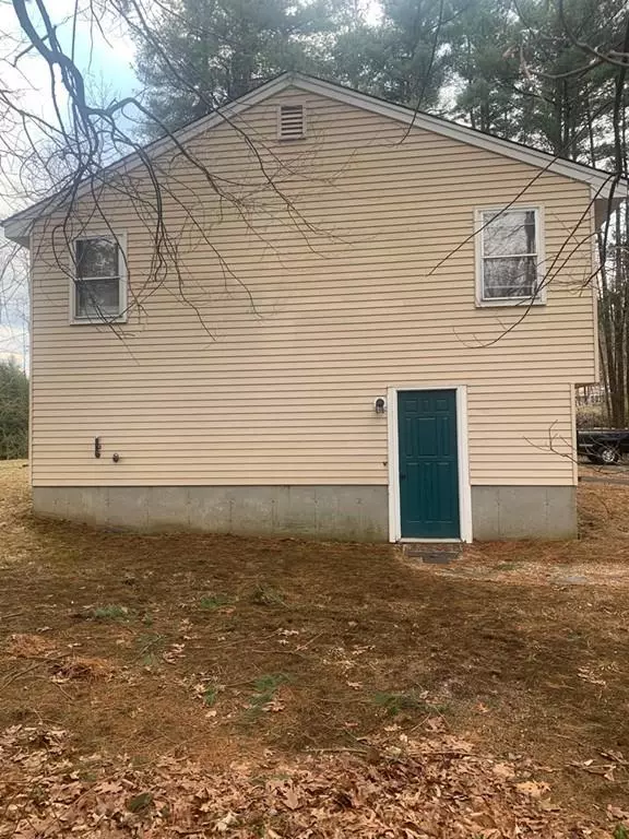 Rutland, MA 01543,4 Bethany Dr