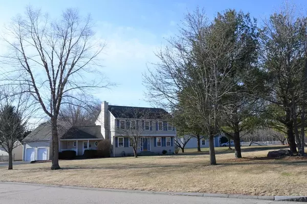 42 Edmund H Nichols Rd, North Attleboro, MA 02760