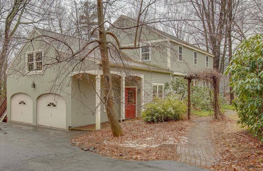 250 Old Littleton Rd, Harvard, MA 01451