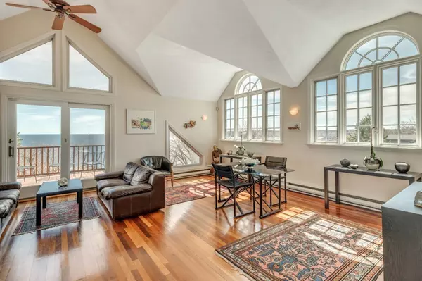 Rockport, MA 01966,105 Granite Street #6