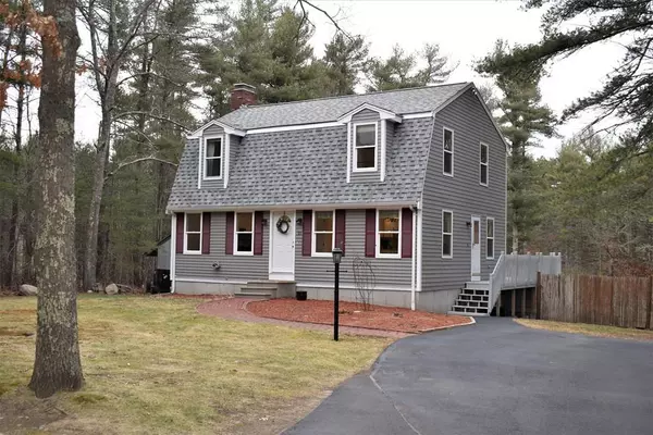 55 Howland Rd, Lakeville, MA 02347