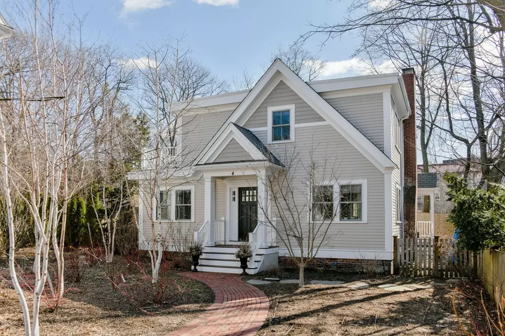 Cambridge, MA 02138,4 Bond Street #4