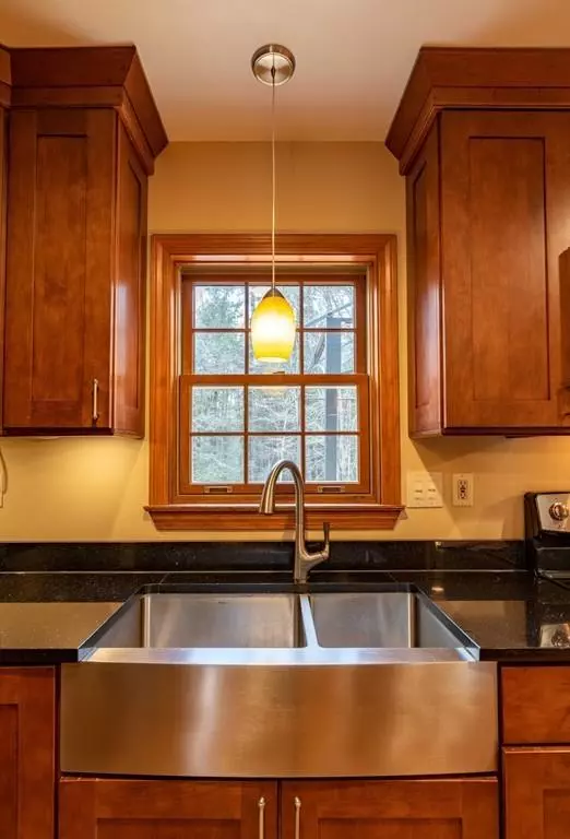 Whately, MA 01093,41 Egypt Road