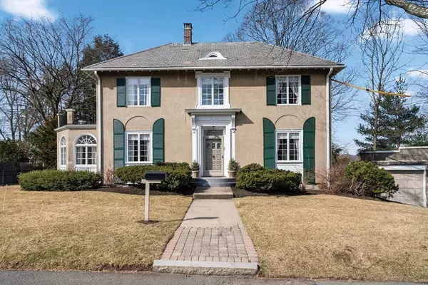 39 Bemis St, Newton, MA 02460