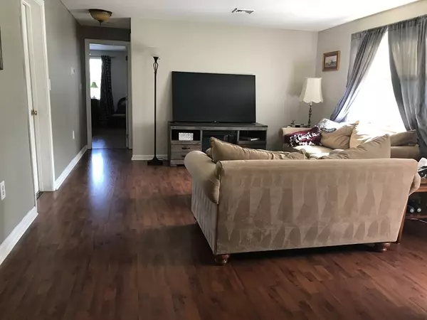 Mansfield, MA 02048,26 Webb Pl #1C